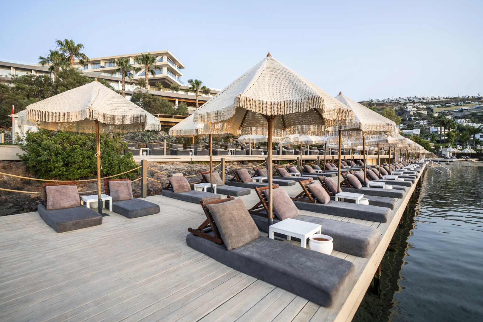 Отель Cape Bodrum Luxury Hotel & Beach