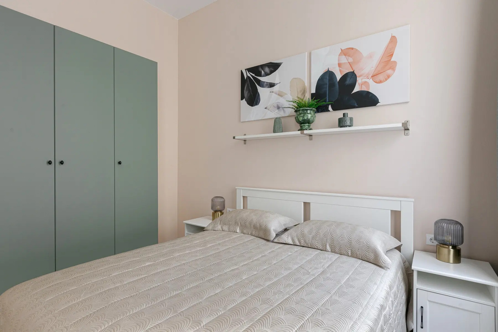 Апартаменты на Итальянской 37/18