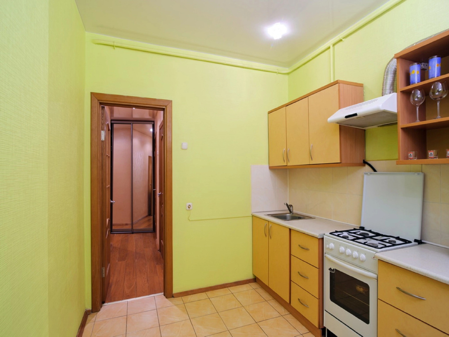 Апартаменты возле ГУМа