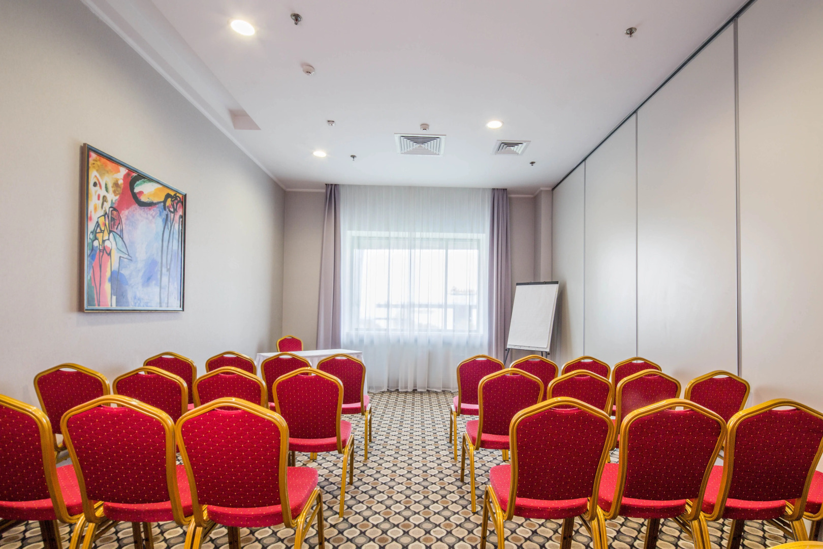 Отель Милан