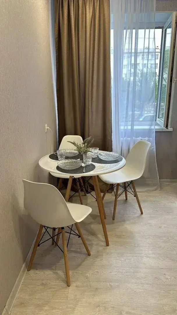 Квартира на улице 50 лет Октября 203/1