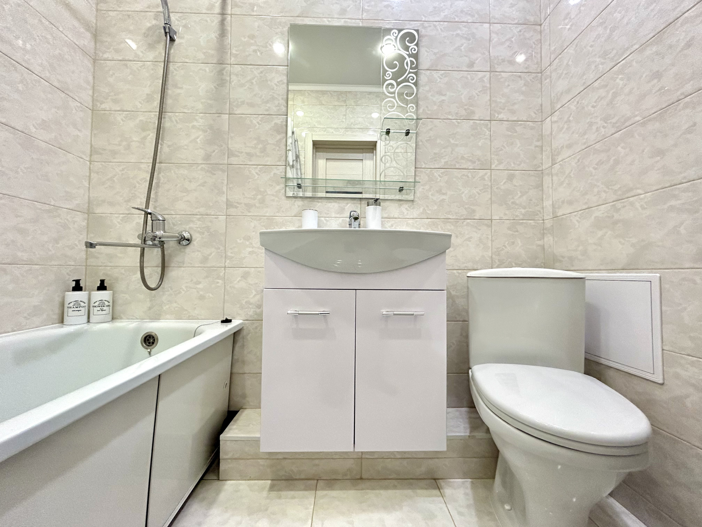 Апартаменты FSF Прекрасная Двушка Мега