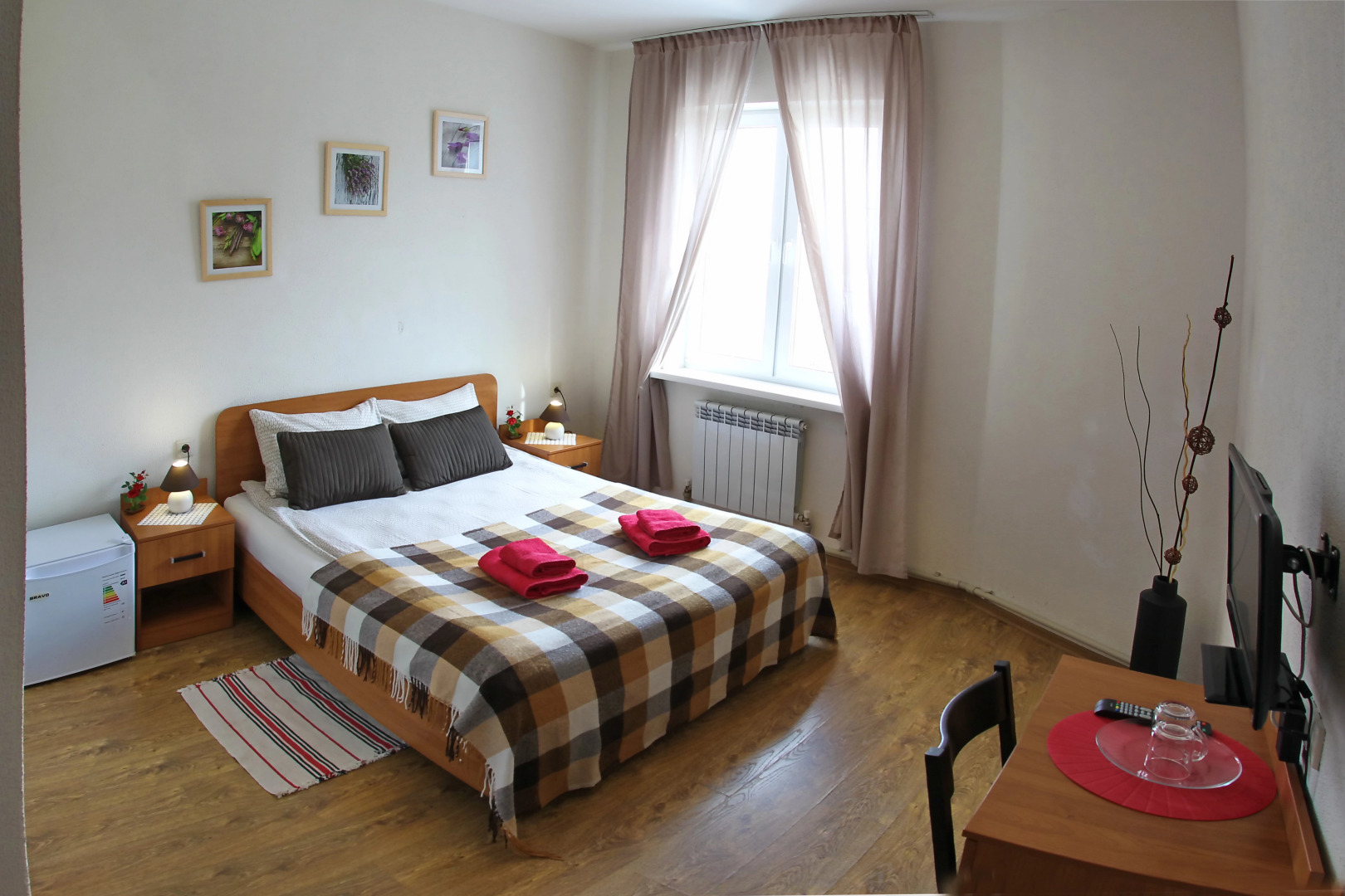 Отель Iceberg House