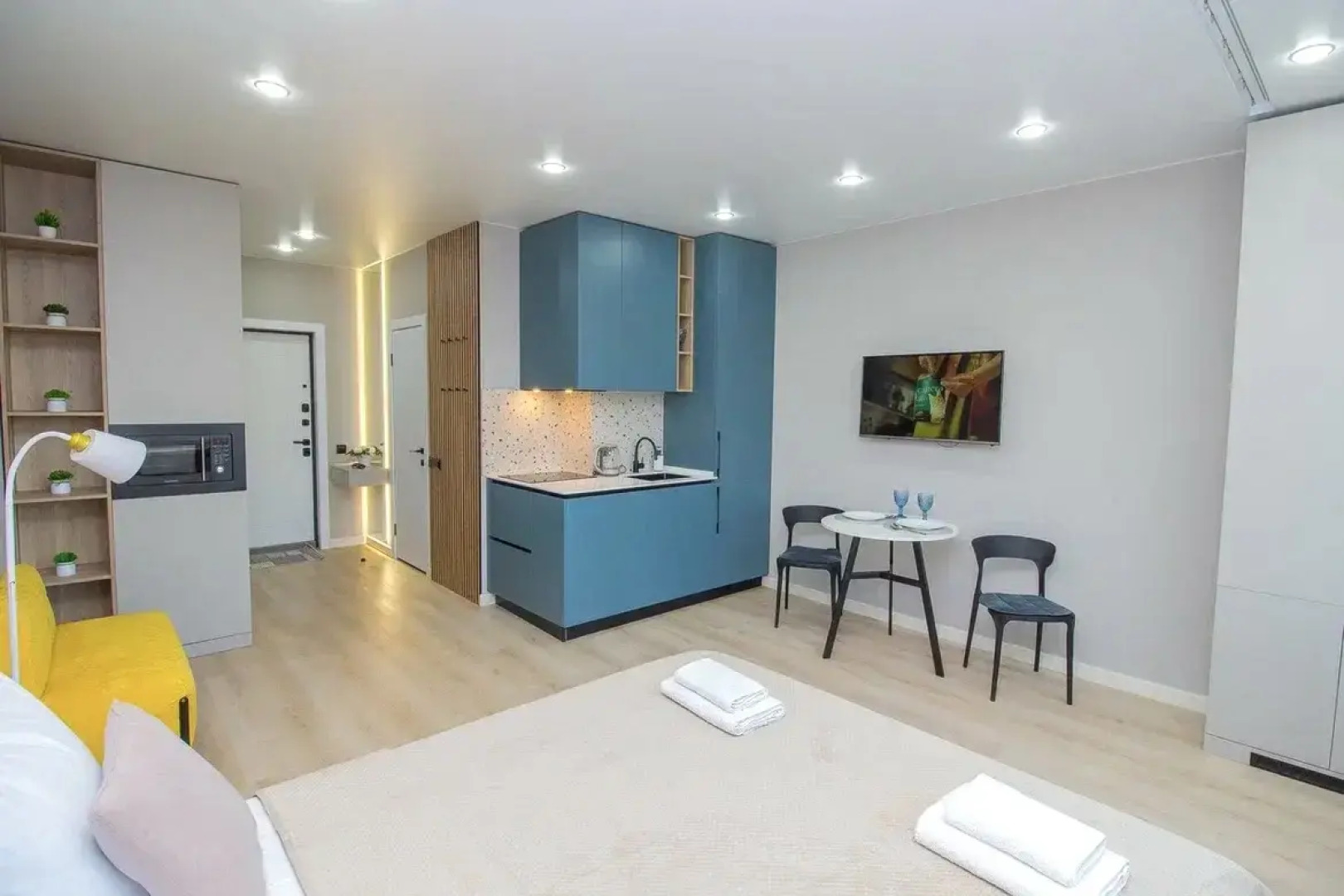 Квартира FSF эксклюзивная студия в центре (Superior)