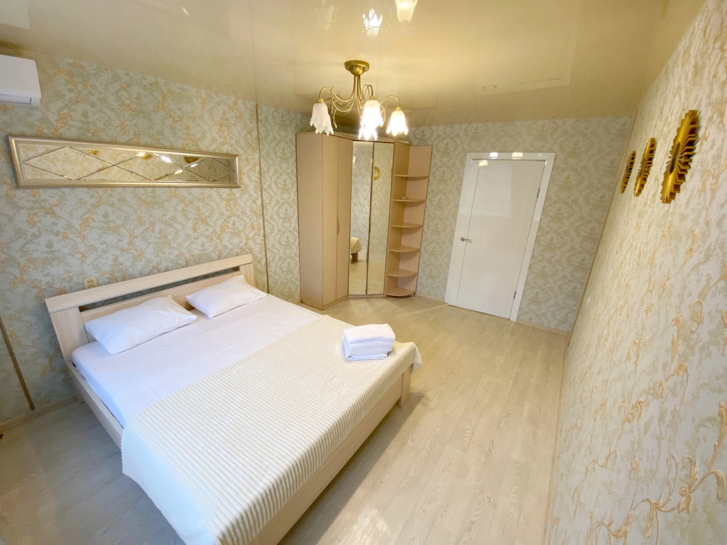 Апартаменты на улице Енисейская 21