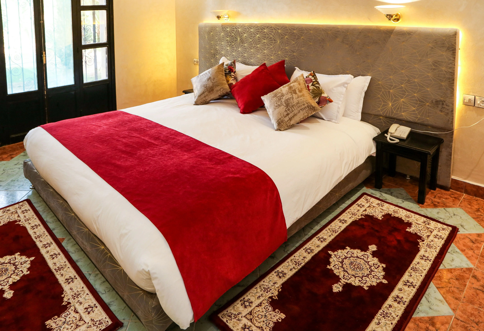 Отель ERFOUD PALACE