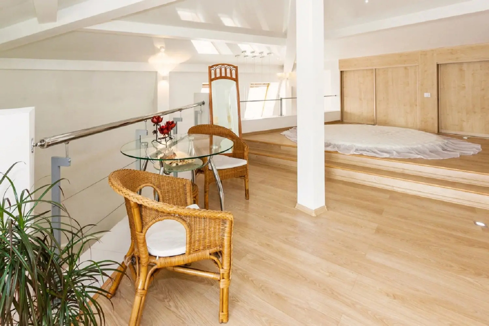 Апартаменты Роскошный Пентхаус на Взлетке