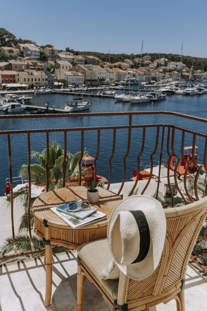 Отель Apoksiomen