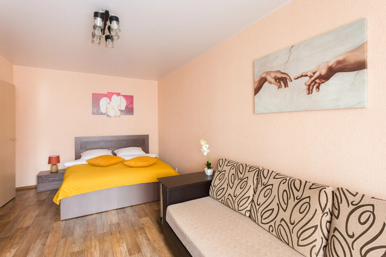 Апартаменты Живи Уютно и Спокойно