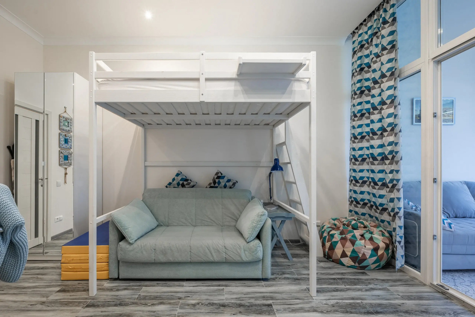 Апартаменты Около моря на Бархатных Сезонах