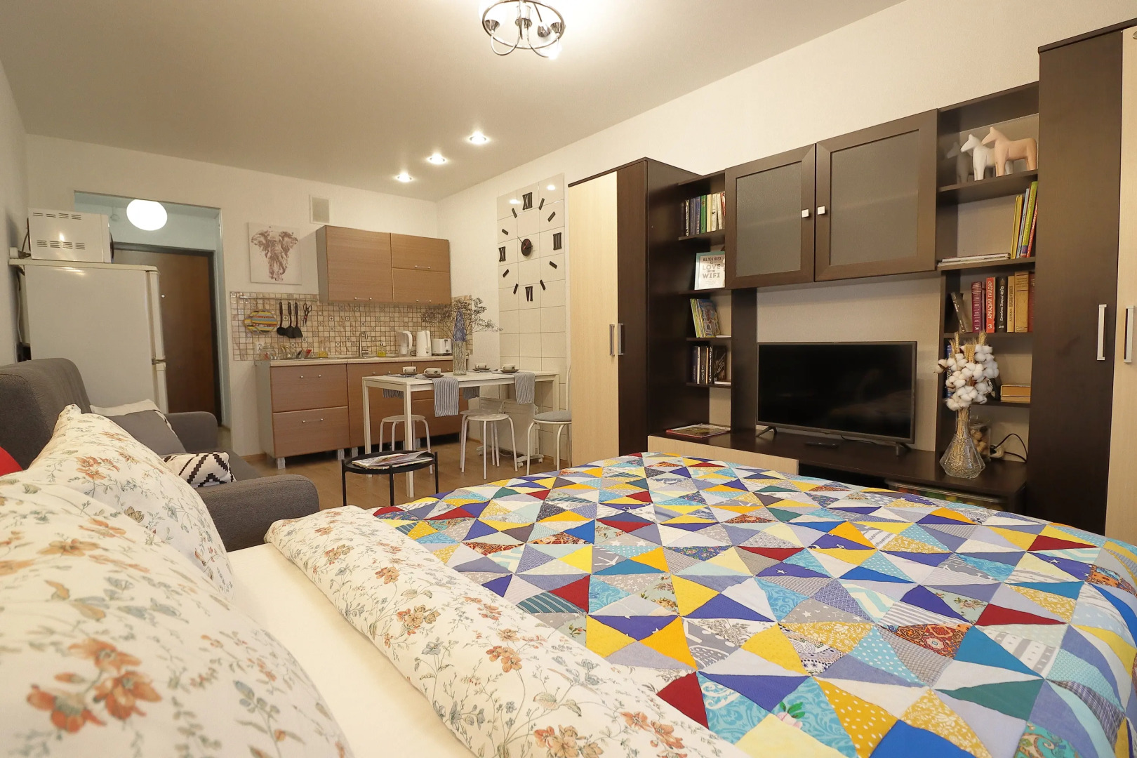 Квартира Энтузиасты Гостеприимства 2 с Видом на Закат