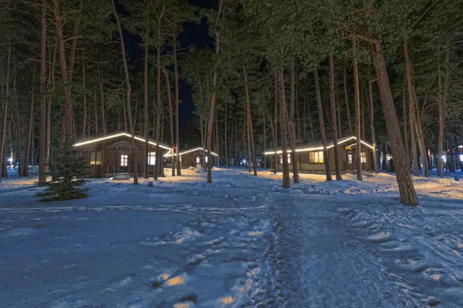 Отель Ozon Village