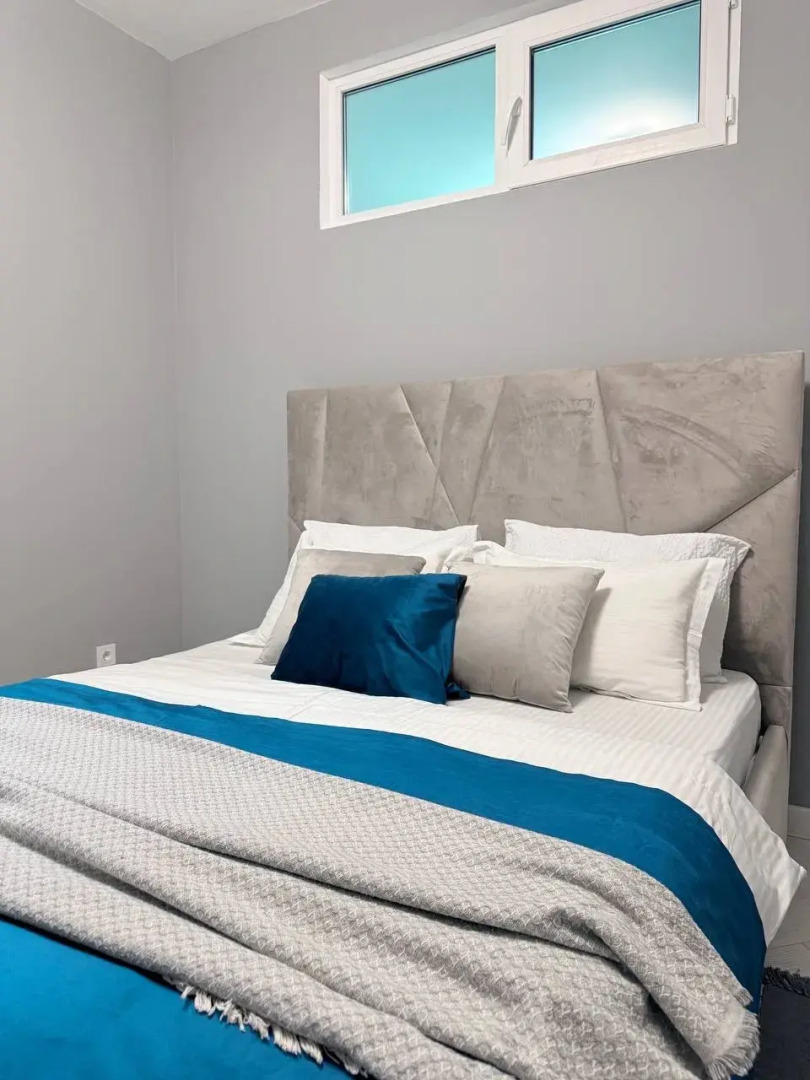 Квартира Просторная 2-комнатная на Даниялова 101