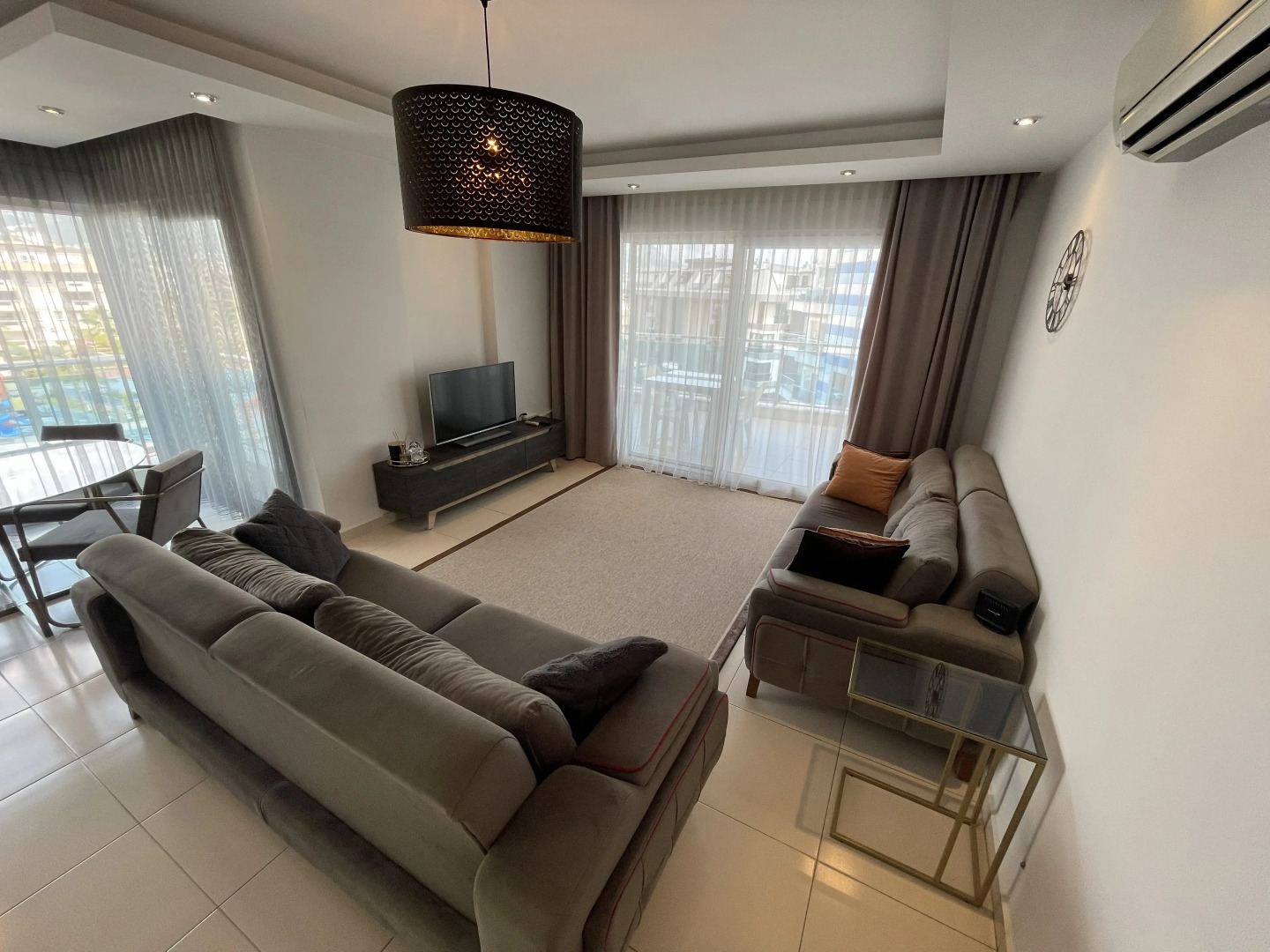 Апартаменты SA Apartments! Двухуровневая квартира с видом на горы