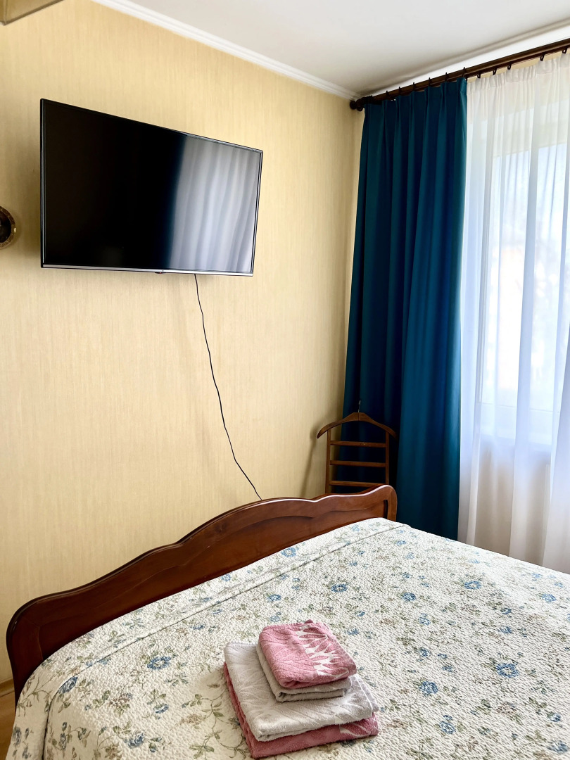 Квартира Комфортная Трехкомнатная в Самом Центре