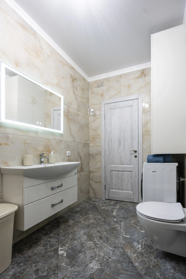 Квартира LovelyHome39 у Парка Кроне