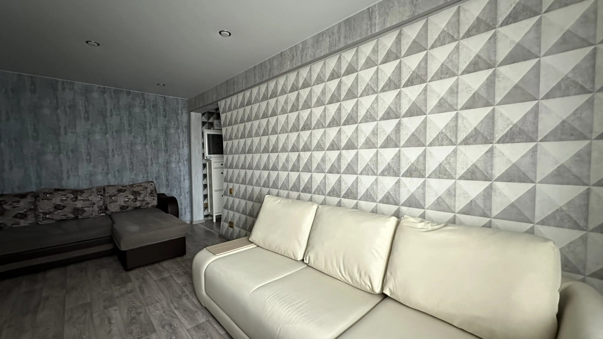 Уютная Чистая Квартира с Евроремонтом в Центре Города