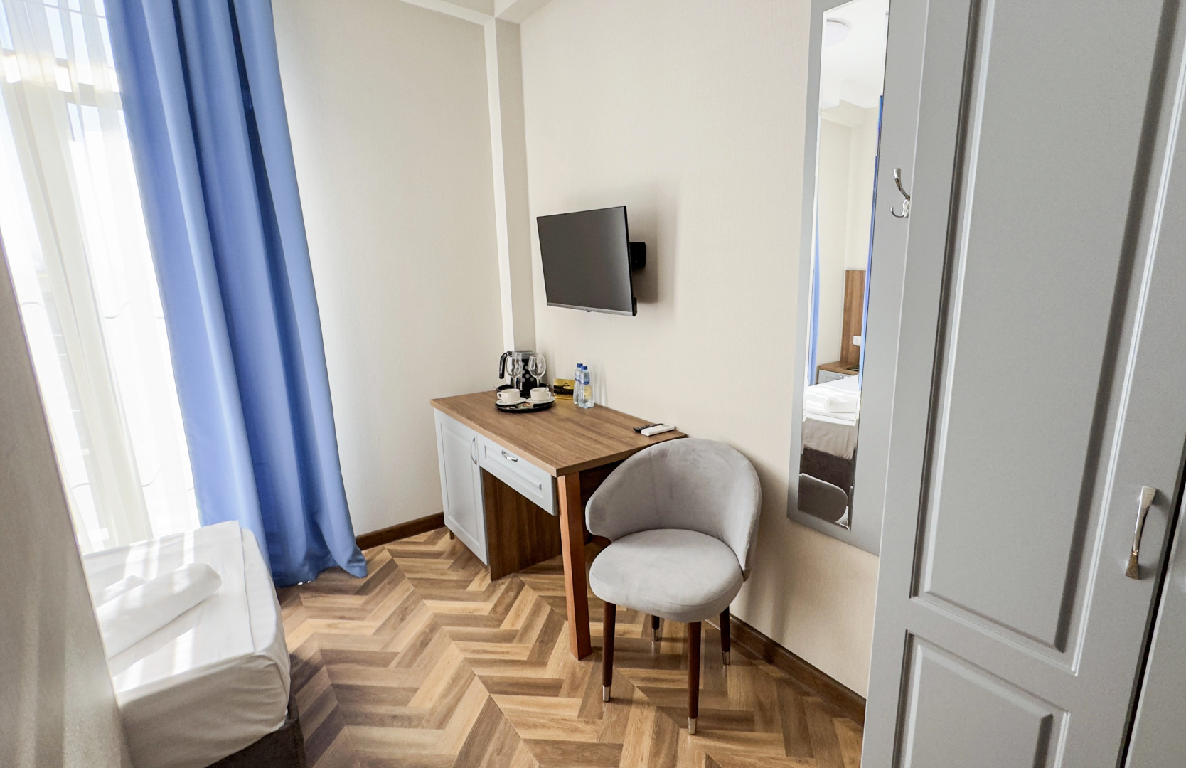 Отель Грейс Бриз