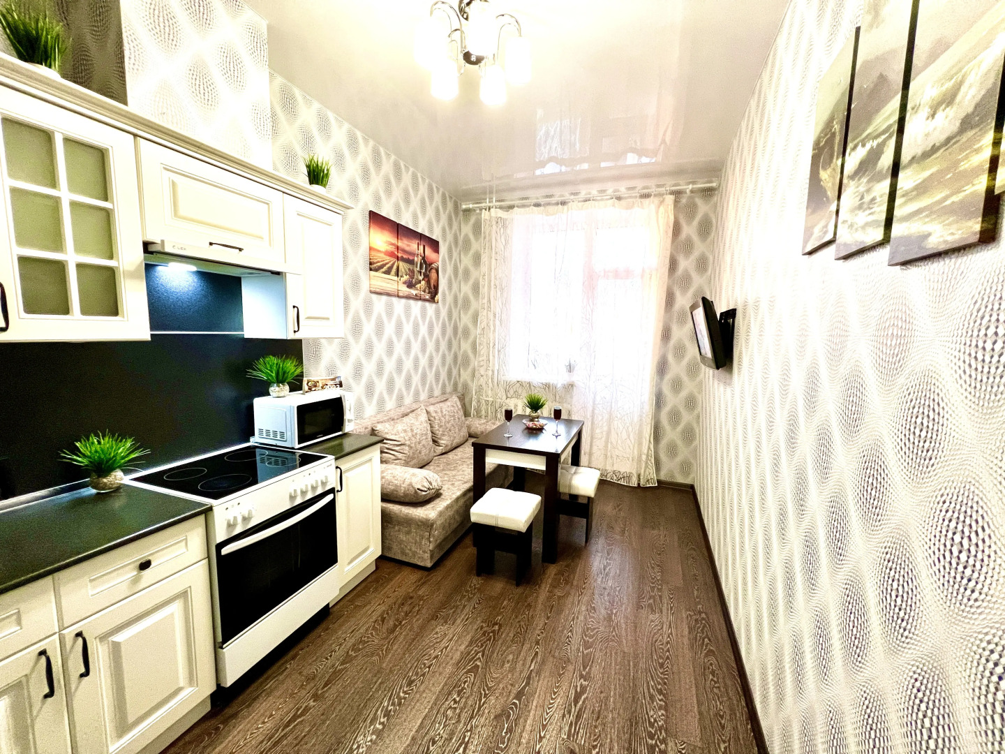 Уютные Апартаменты рядом с Губернским рынком (ул. Маяковского 95)