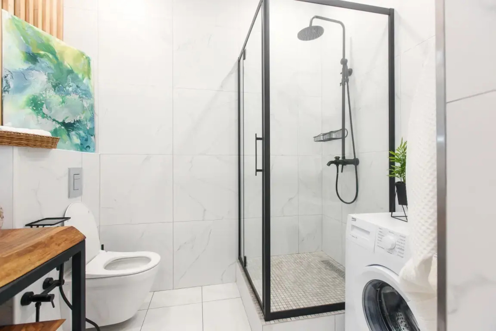 Апартаменты Улучшенные с Кроватью и Диваном в Историческом Центре 37м