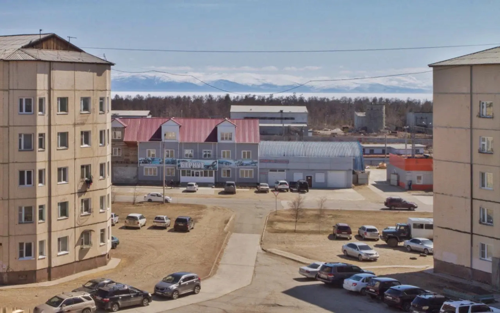 Квартира двухкомнатная оснащенная для отдыха и работы около Байкала