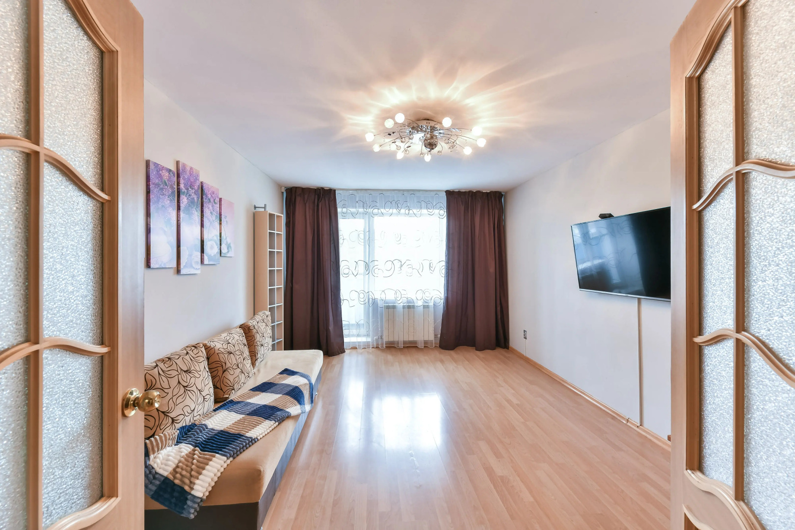 Апартаменты На берегу моря, Врангель