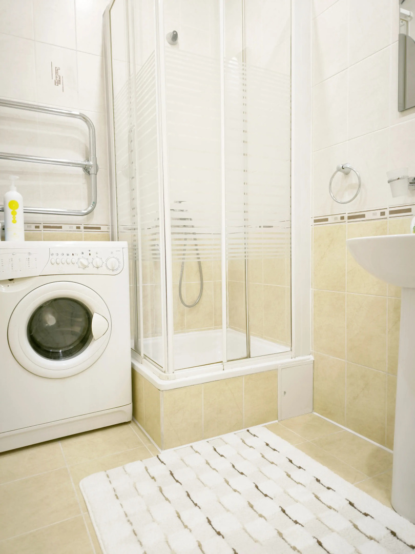 Апартаменты Проспект Независимости 44, Суперцентр, двушка