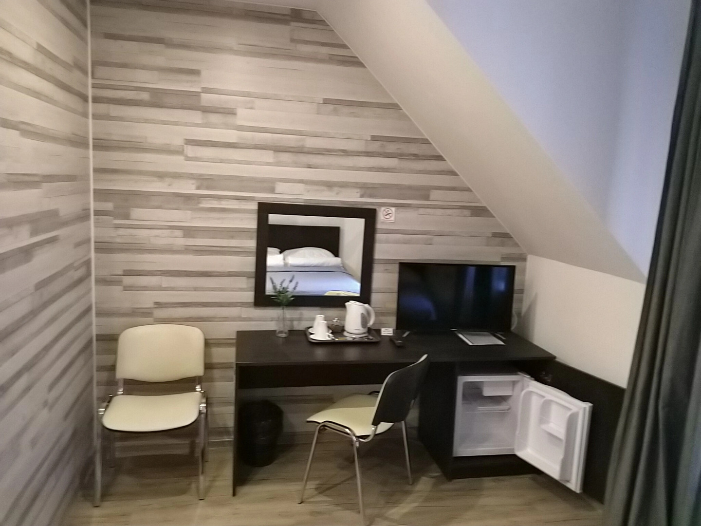 Отель Анхальт