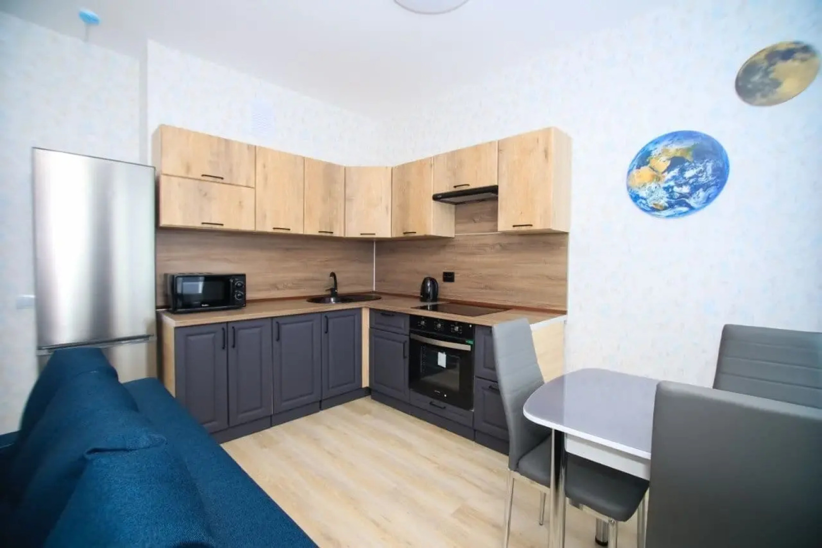 Апартаменты на Революции 48В