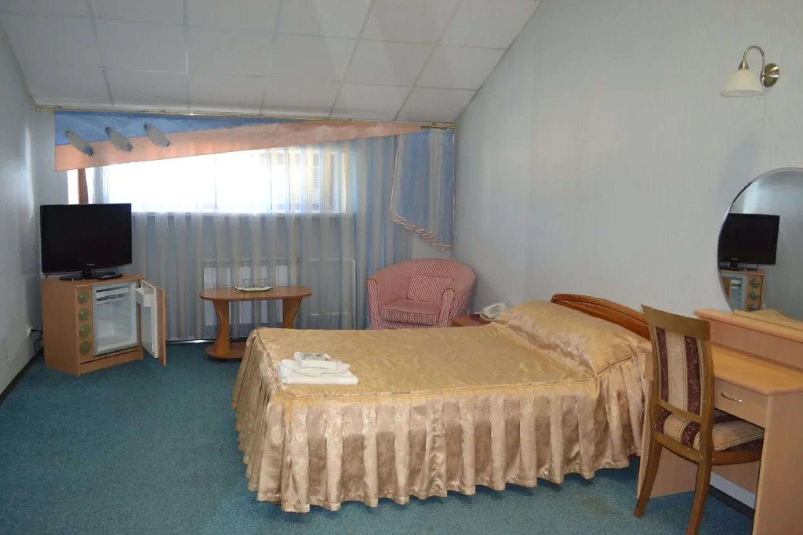 Отель Березка