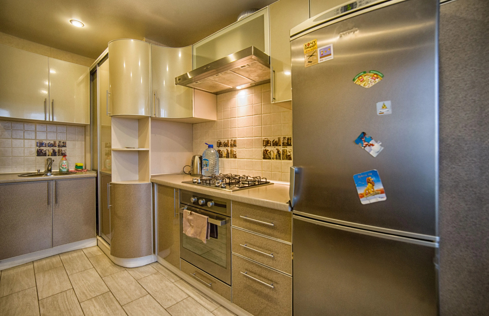 Апартаменты Матросова 16