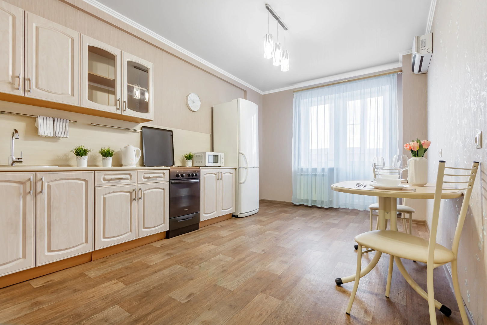 Апартаменты ApartGroup на Кубанской набережной31/1