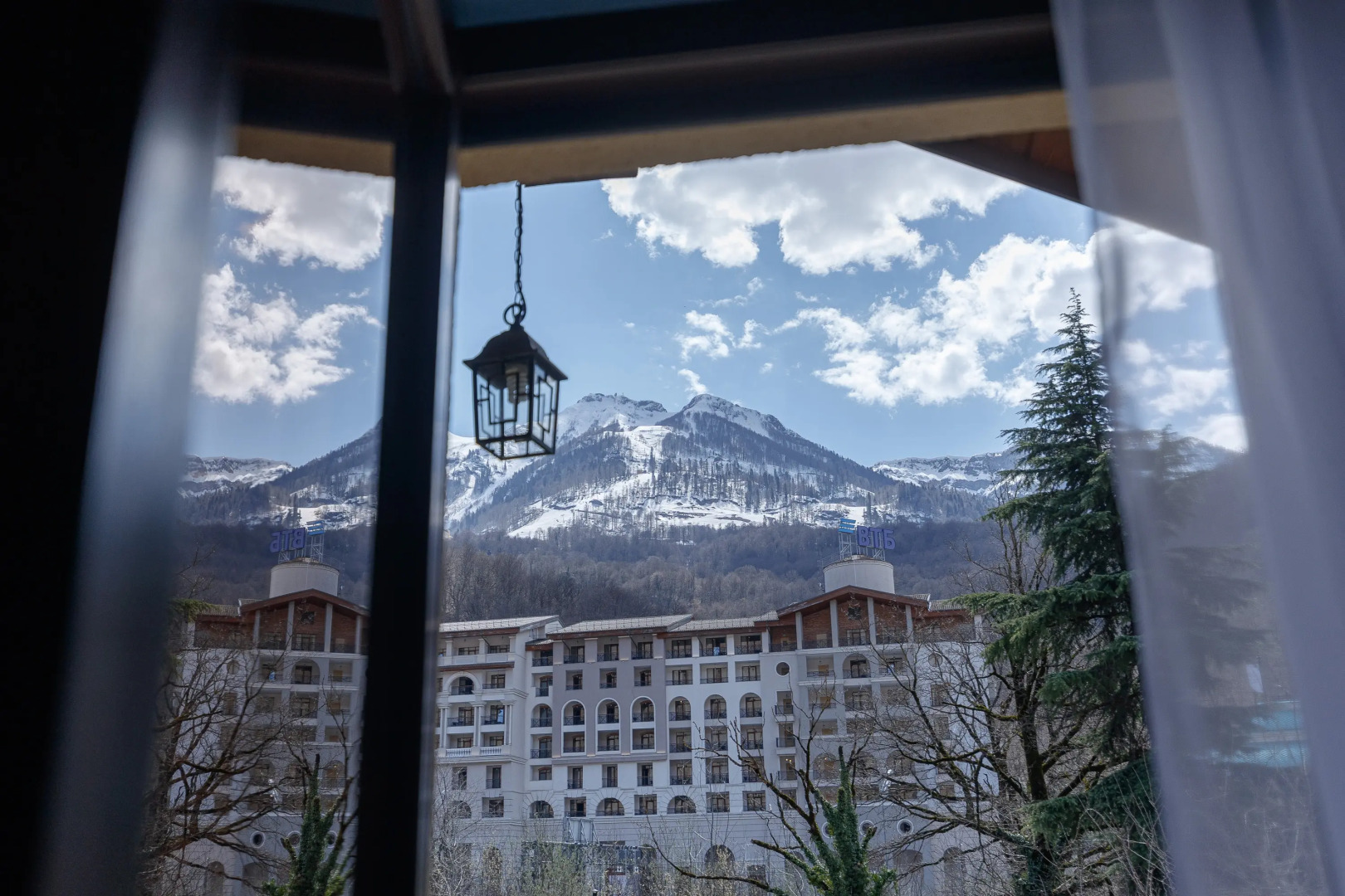 Частный Дом с Видом на Горы Напротив Казино Сочи