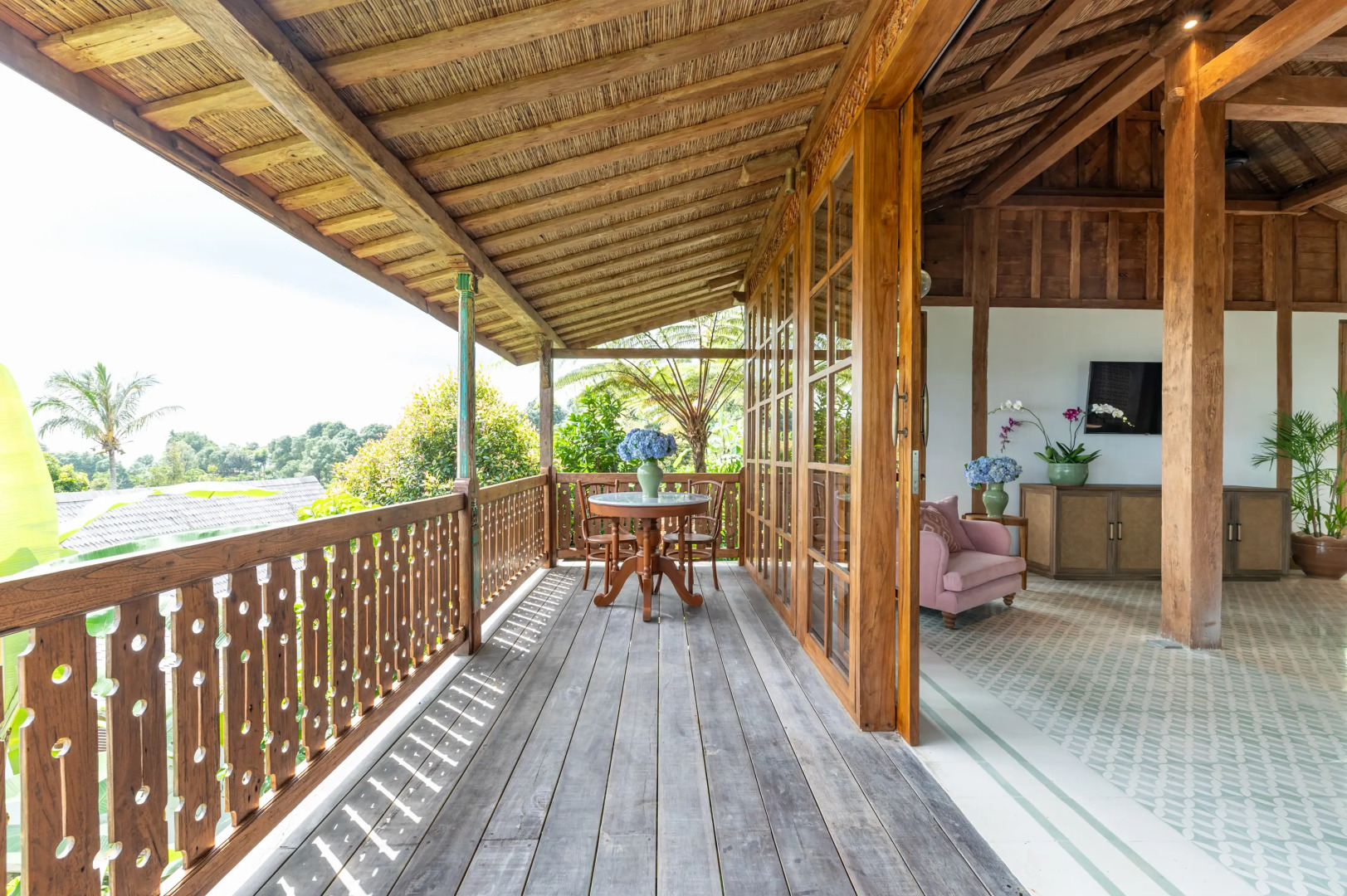 Курортный отель Resort Umah  Lusa