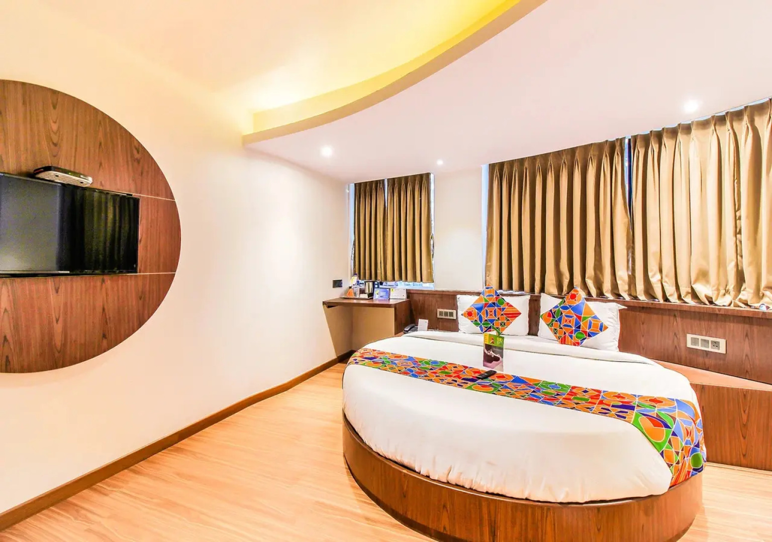 Отель The Pacific