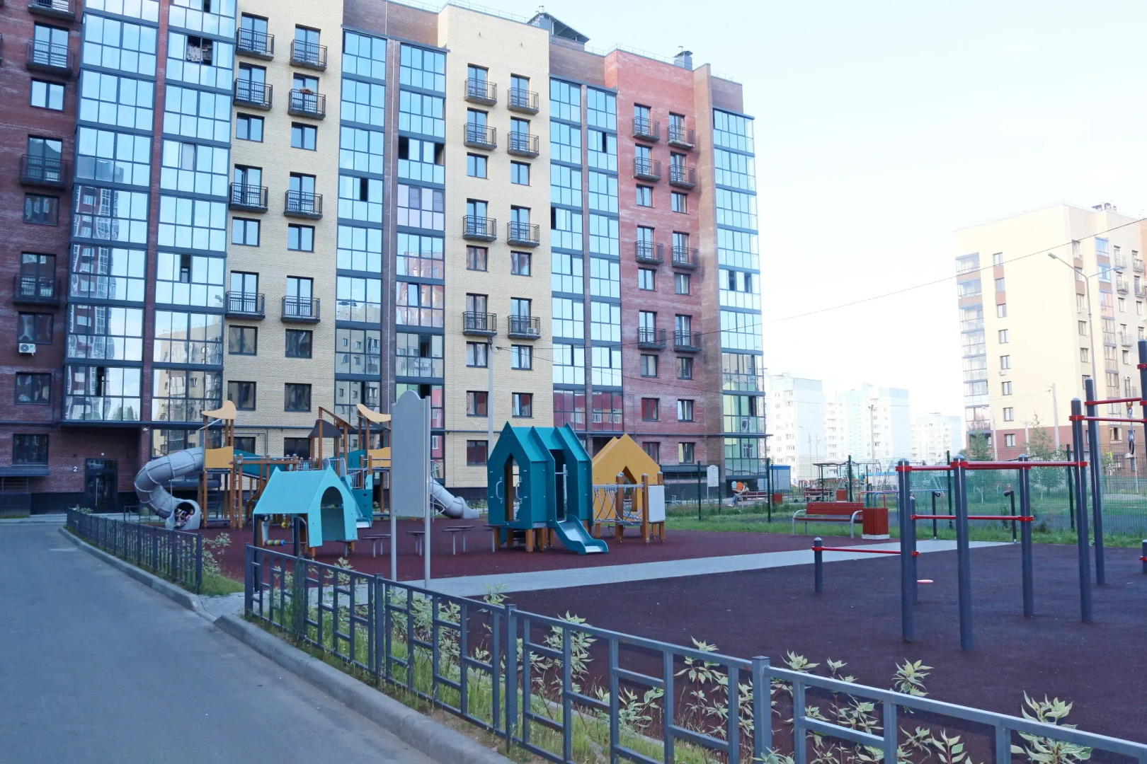 Квартира NiceAparts Евротрешка на Бурмакинской 7