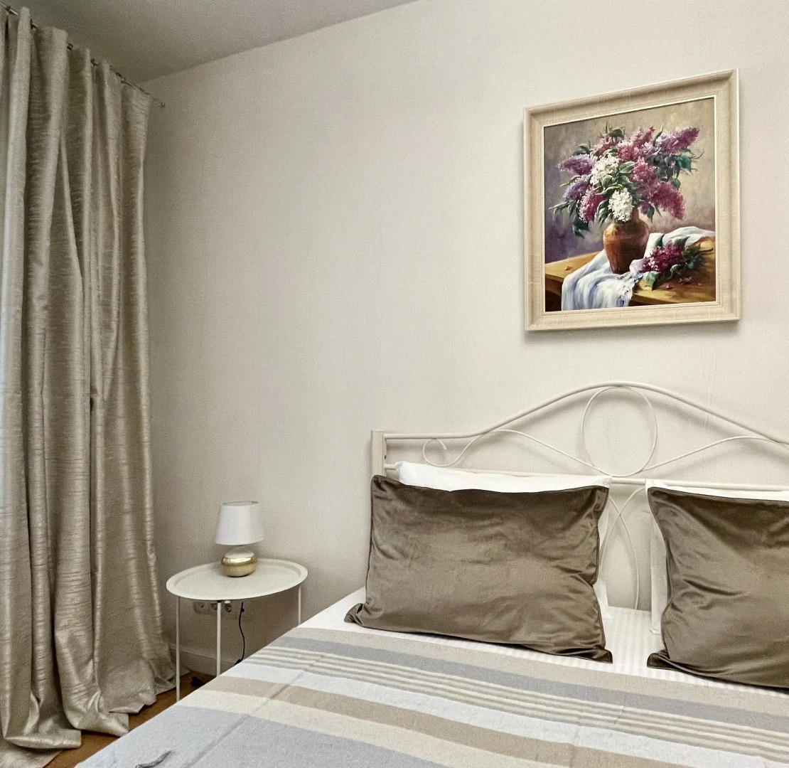 Квартира Просторная 4х комнатная в центре