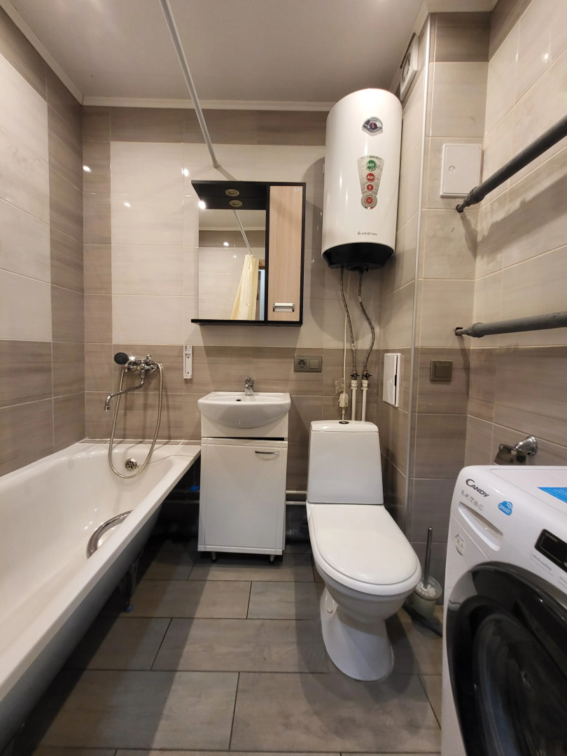 Апартаменты Б. Октябрьская 120