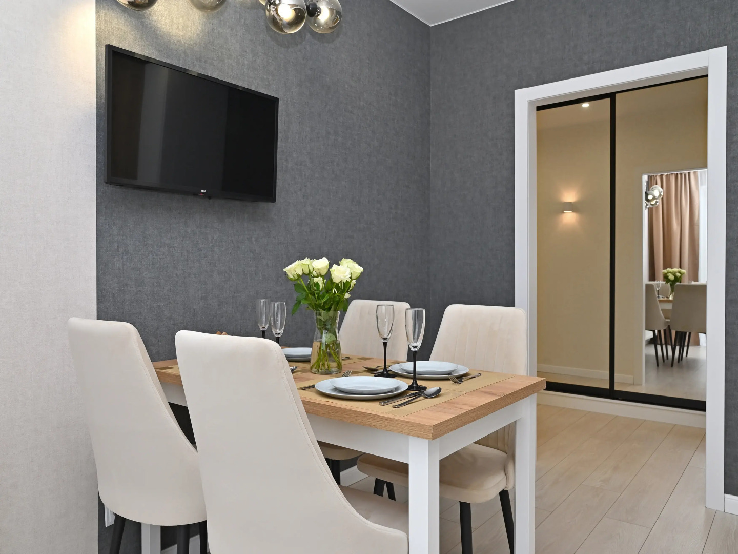 Квартира Lunette Troesutok