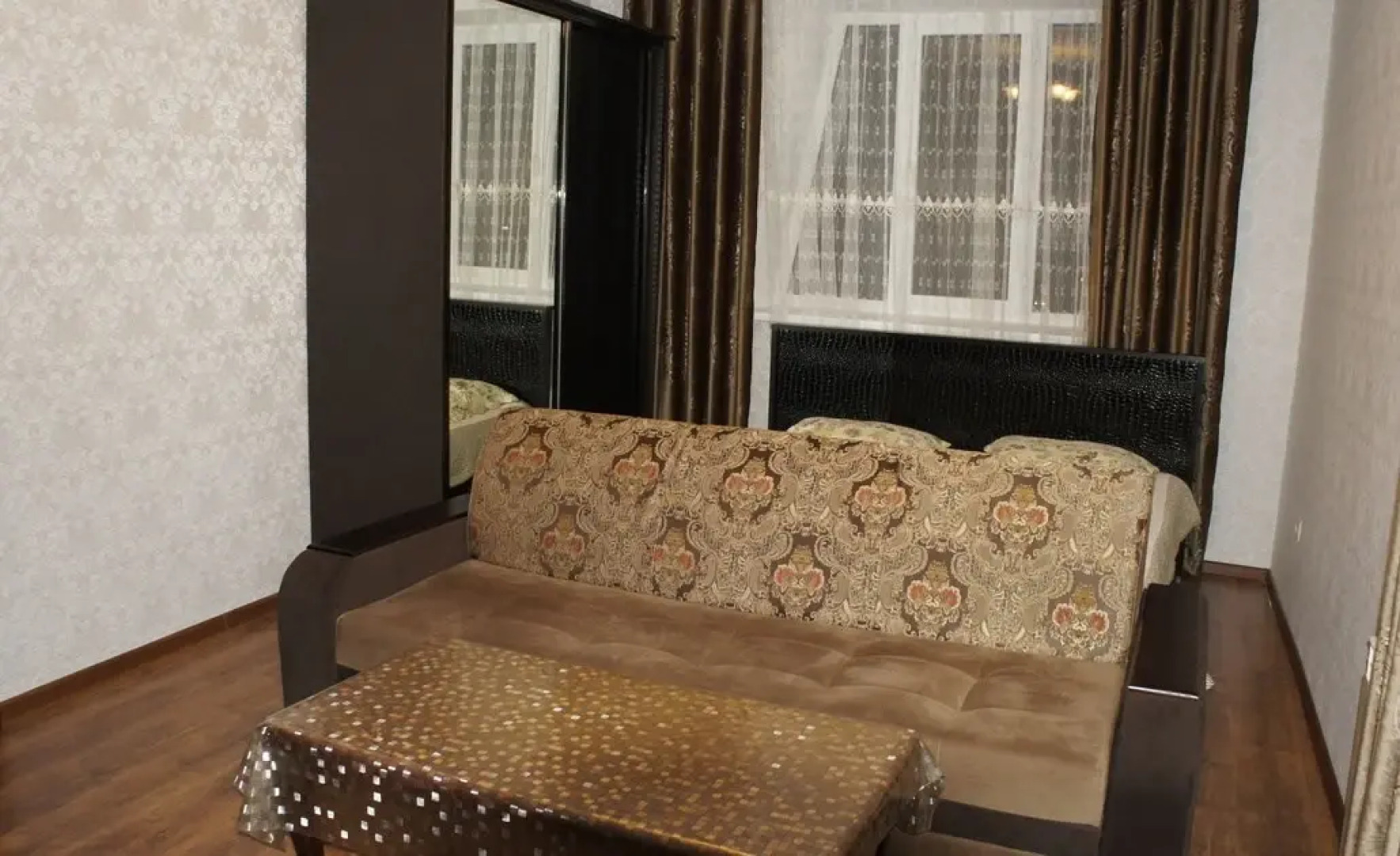 Апартаменты КвартОтель на М.Горького 85Б 17