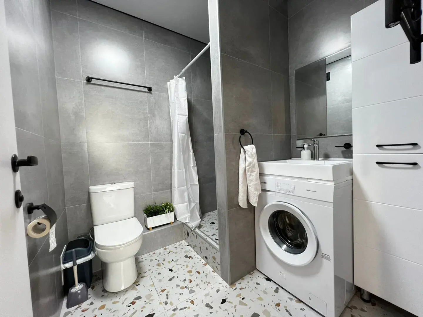 Апартаменты Студия Возле Аэропорта