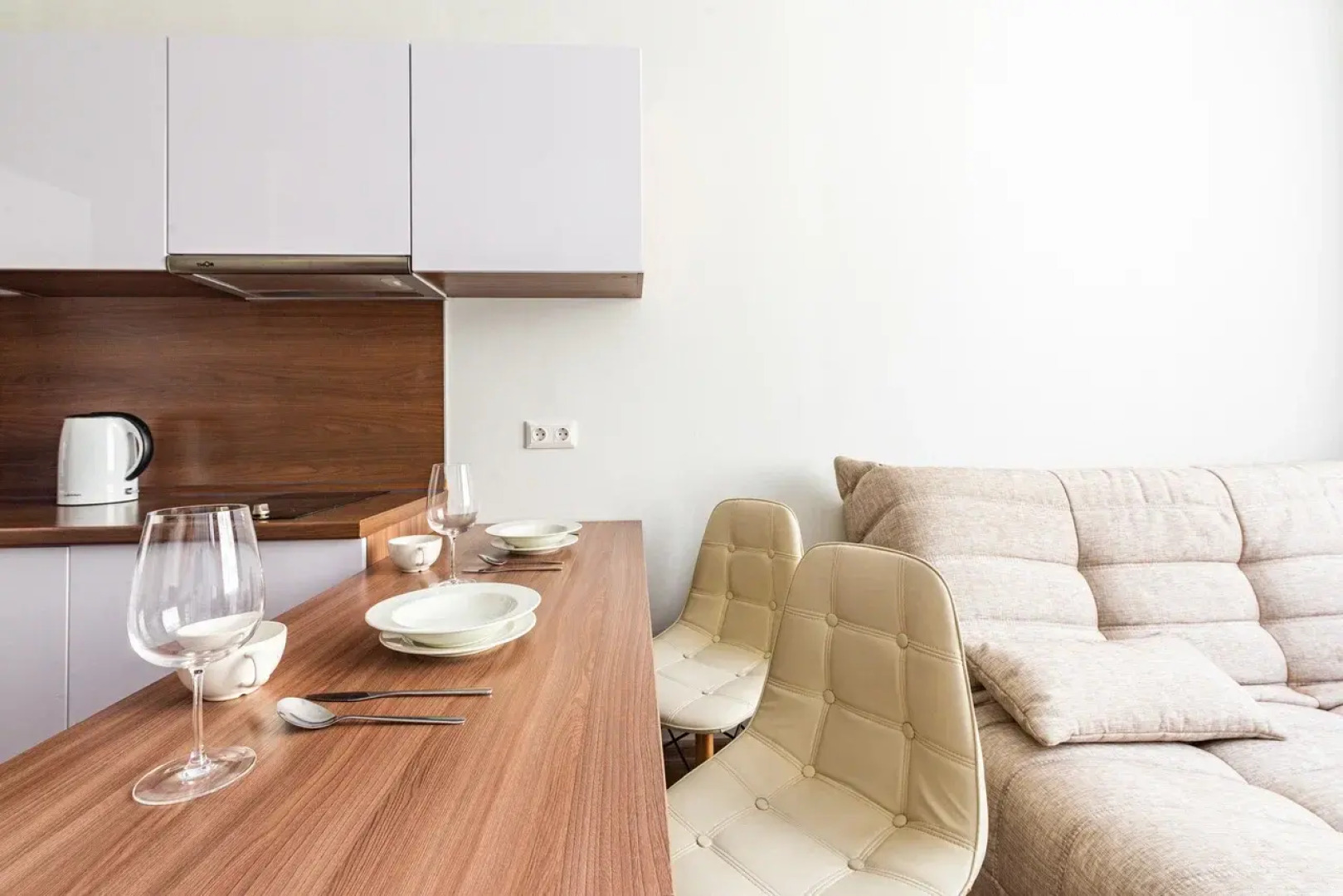 4 Апартаменты Stepanenkov на Малышева 42А (04)