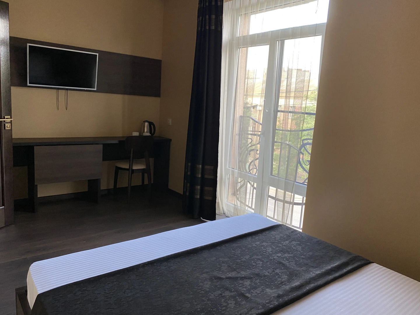 Отель Империал