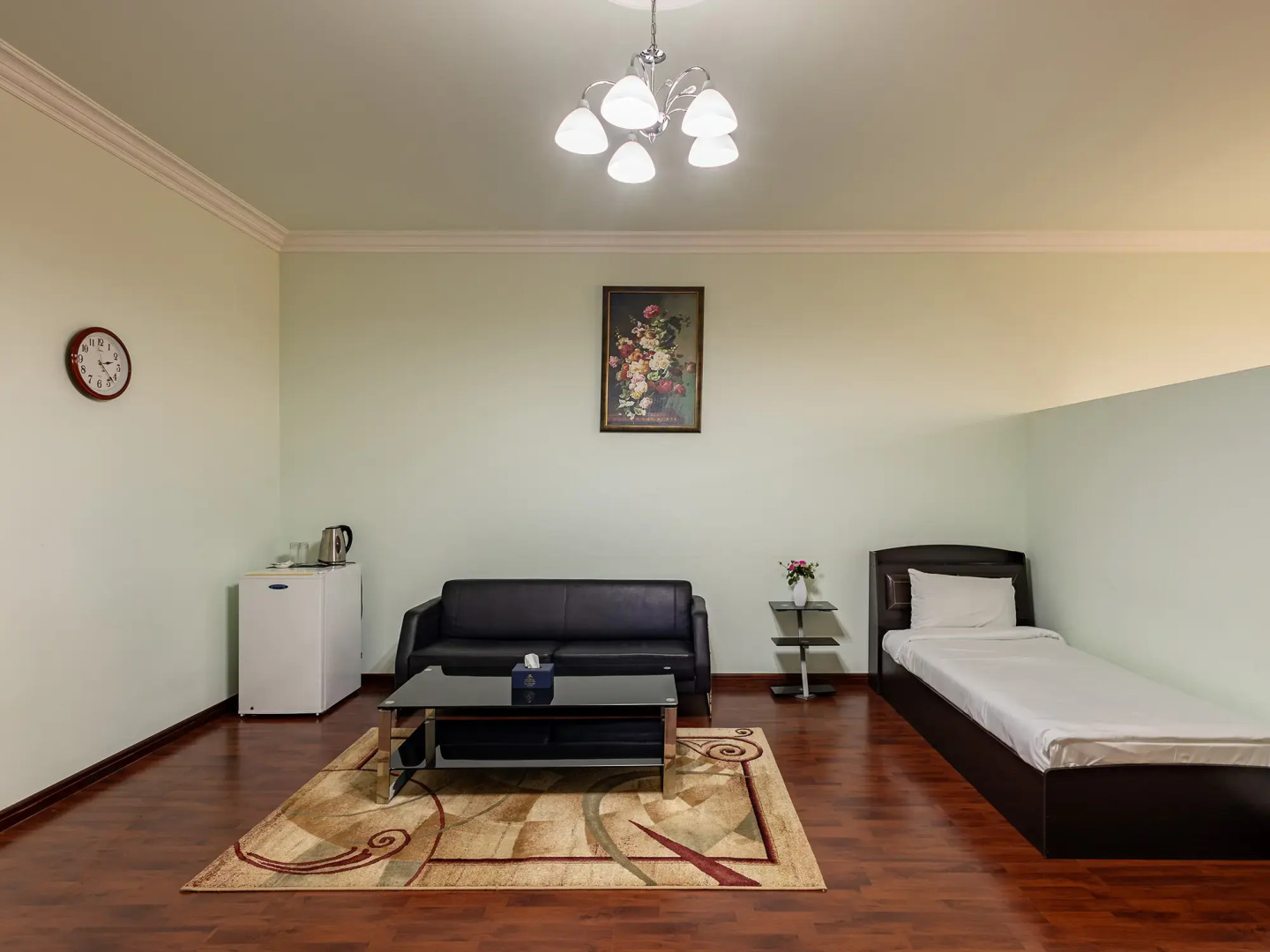 Отель La Defense Yerevan