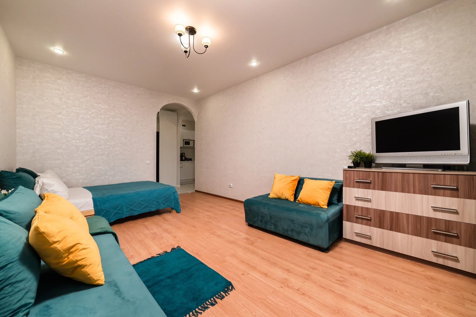 Квартира с Панорамным Видом с 19 Этажа у Аквапарка