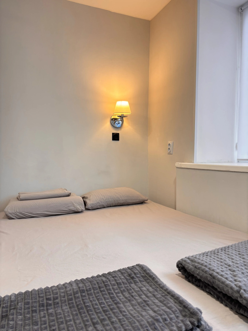 Квартира Однокомнатная студия на Патриса Лумумбы 49