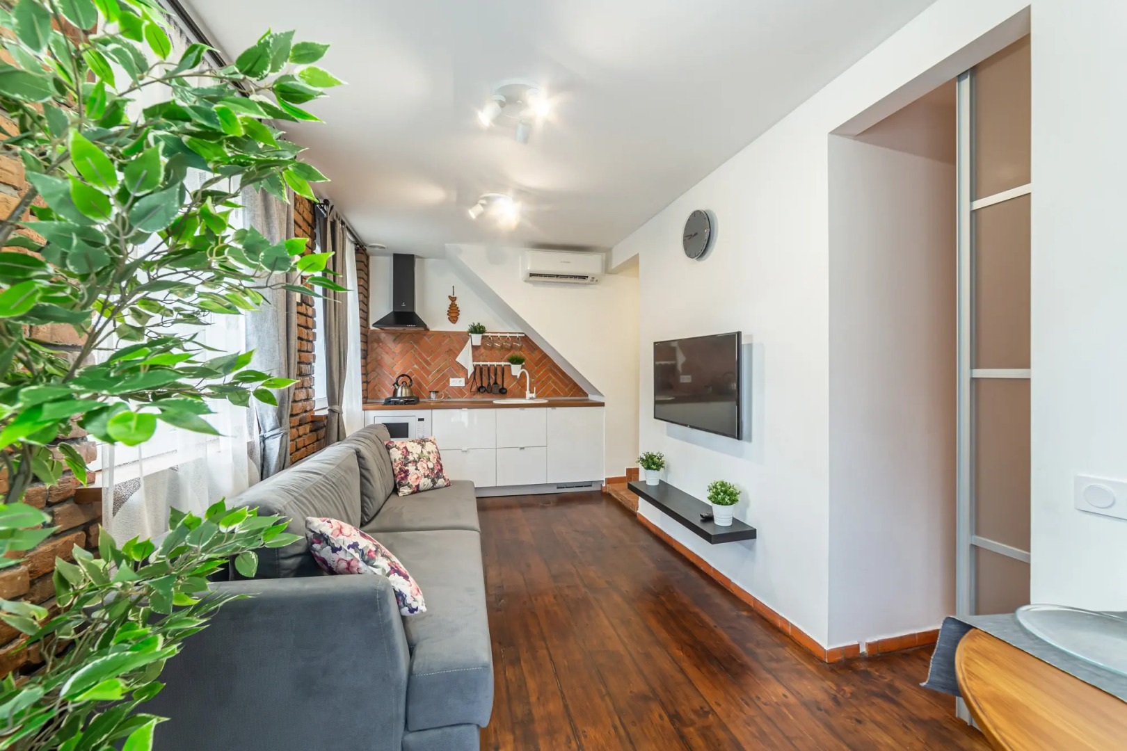 Апартаменты M1C Люкс