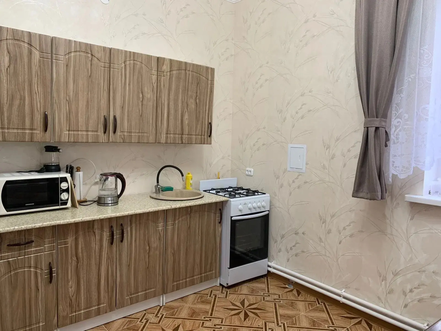 Частный Дом Двухэтажный с Бассейном