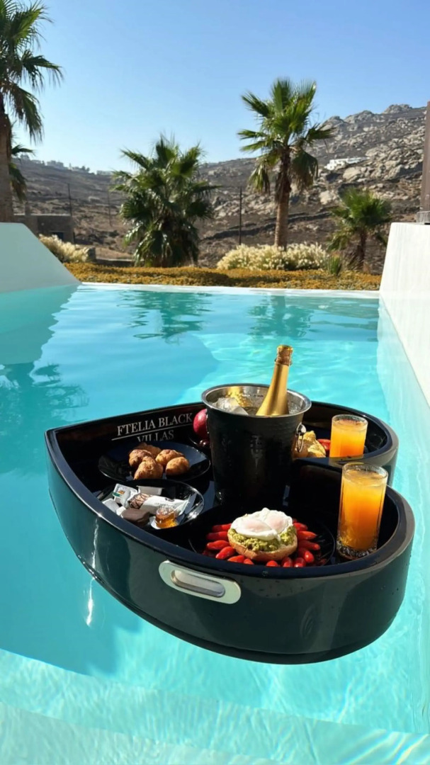 Отель Ftelia Black Villas