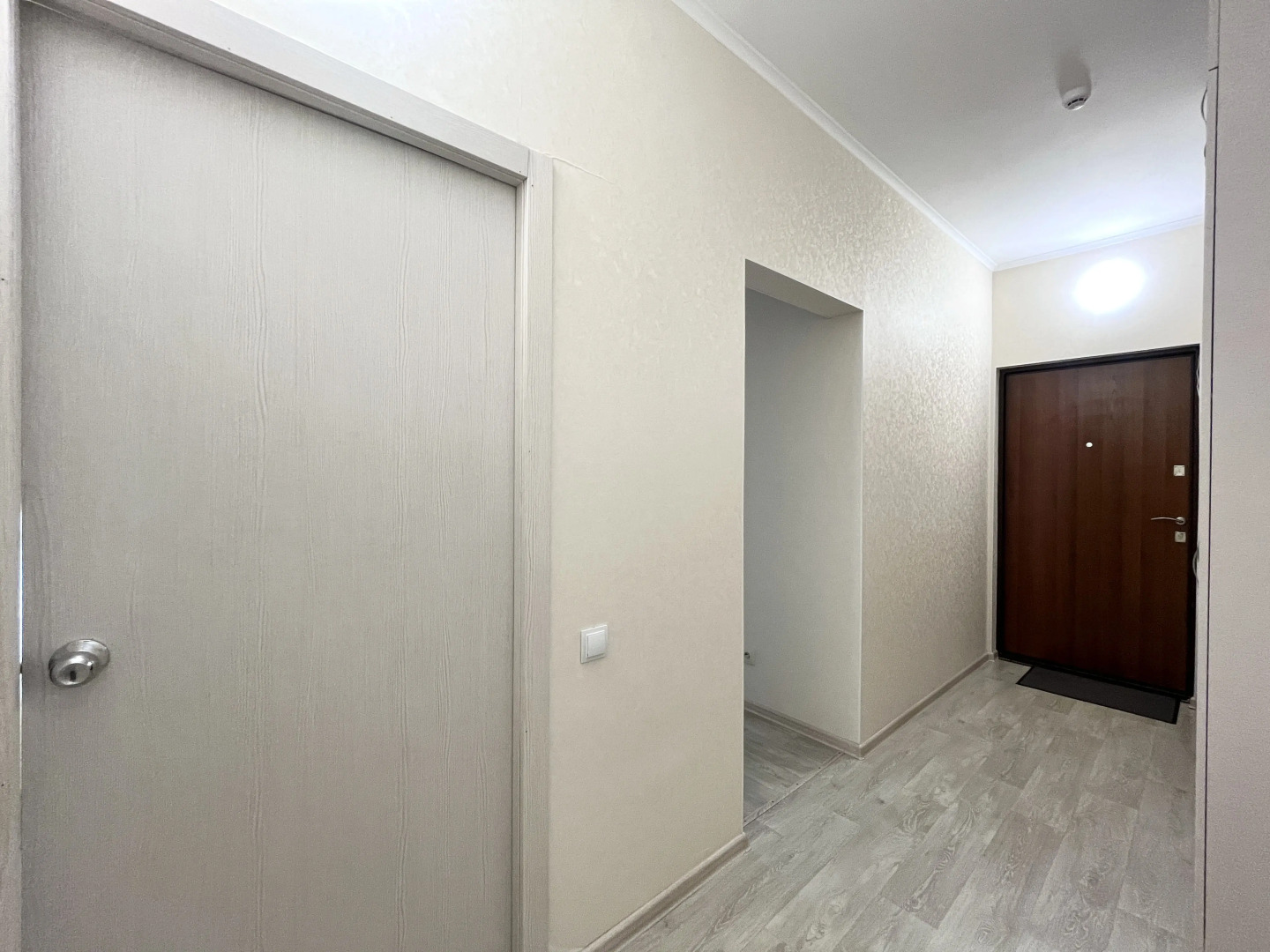 Апартаменты Unique Apart Бавария рядом с ЖК Томь, ГЦС Кузбасс,  Областным судом и Теннисным центром на Баварской 6/1